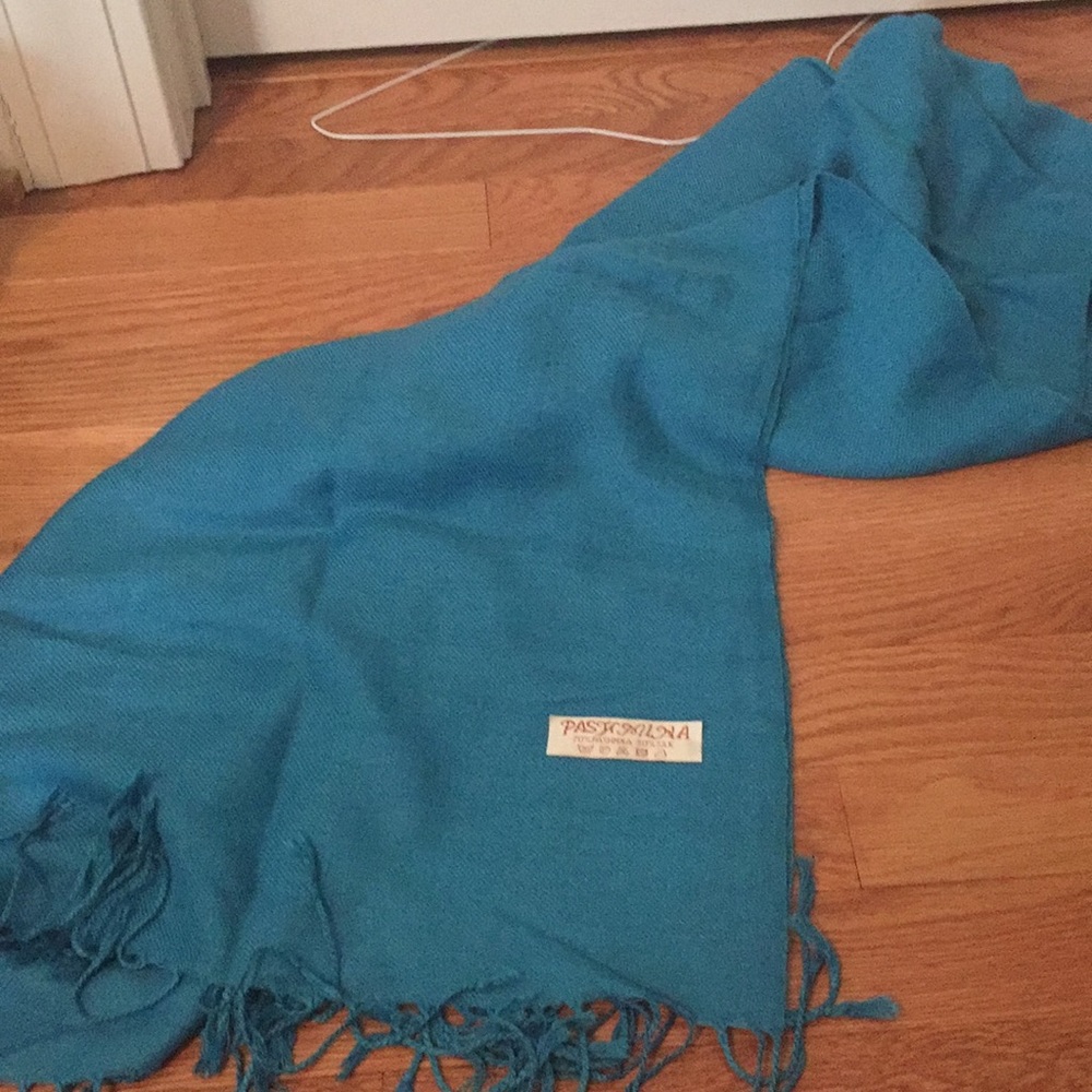 Pashmina wrap